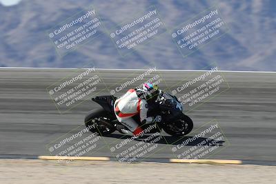 media/May-10-2025-Race Pace (Sat) [[db32fef2da]]/Vested/3-Bowl Set 1 (9am)/